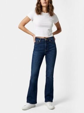 Flying Monkey Buckle Women’s High Rise Dark Wash Flare Jeans Size 24